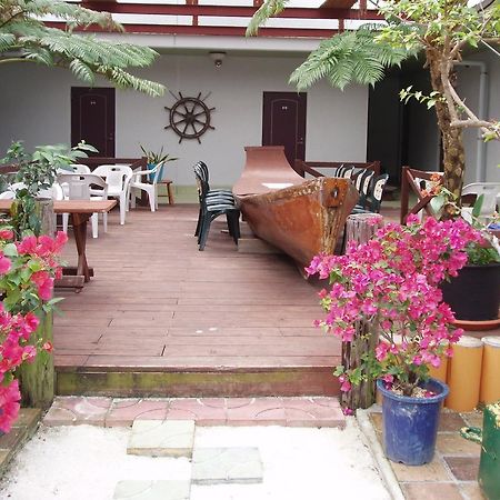מלון זמאמי Patio House Reef מראה חיצוני תמונה